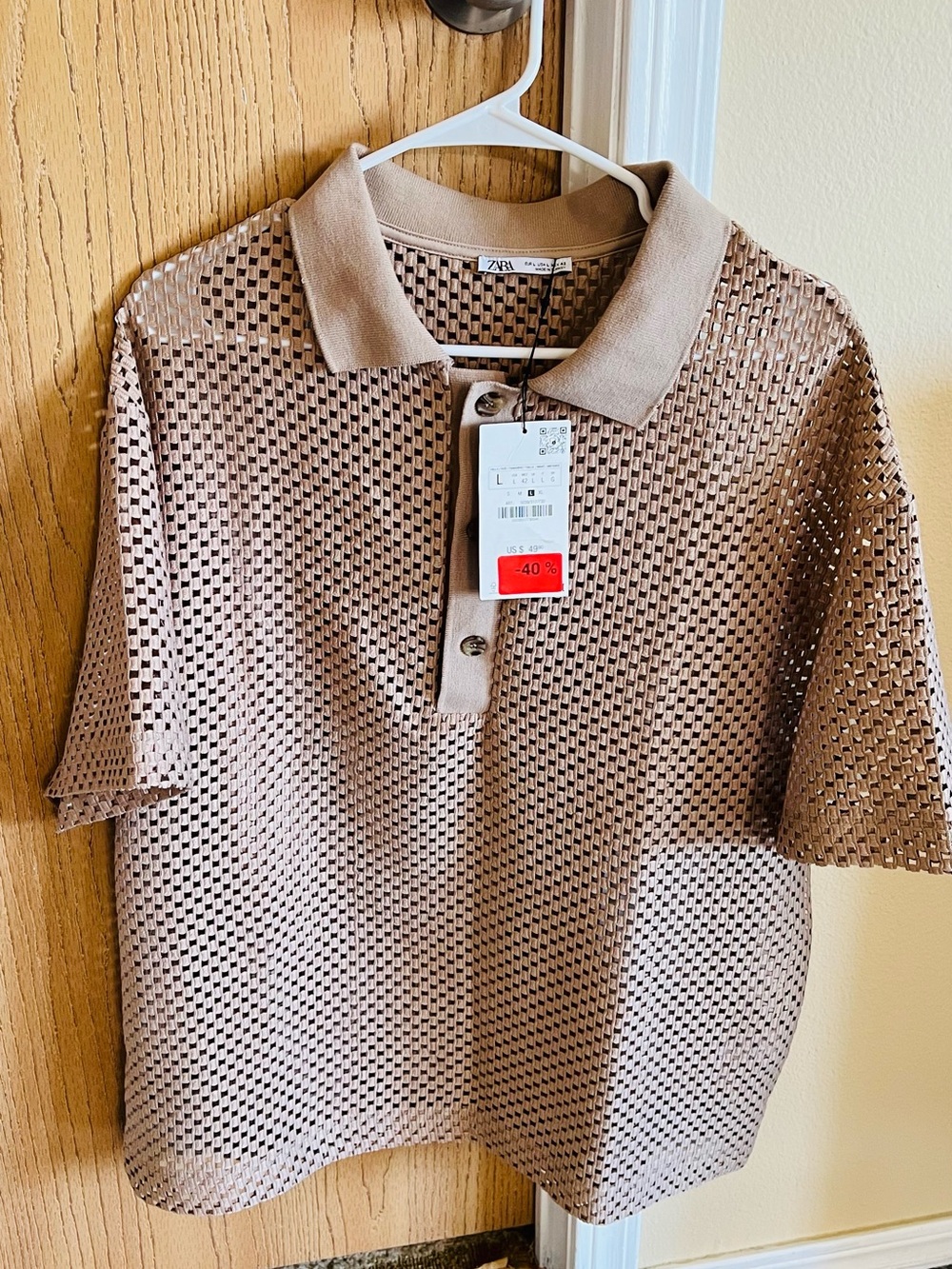 Zara Men’s Taupe Open-Weave Knit Polo
